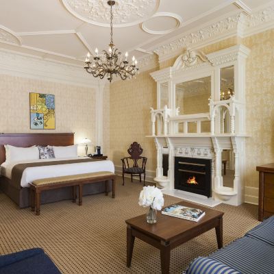 Deluxe Suite Chateau Versailles Promo Code