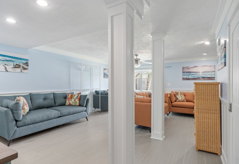 海岸休闲（带可使用泳池和宽敞布局）-吸引人的圣地