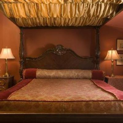 Standard Double Room, Ensuite (01 Chesterfield Suite) Hydrangea House Promo Code