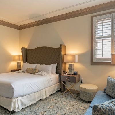 Junior King Suite Andrew Pinckney Inn Promo Code