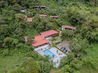 Las Terrazas de Dana Boutique Lodge & Spa Hotels in Mindo