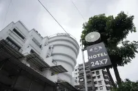 Hotel Royal Accord Hotele w: 