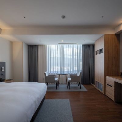 Deluxe Residence King Room + Urban Oasis Pass For 2 (Indoor Swimming Pool / Sauna / Fitness) 그랜드 플라자 청주 쿠폰