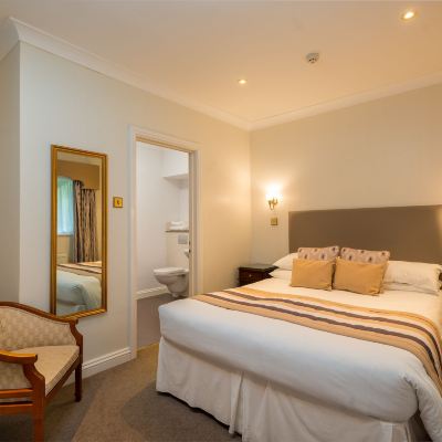Family Room,Multiple Beds Glen-Yr-Afon House Hotel Promo Code
