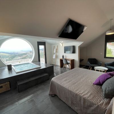 Comfort Suite Petit Mirador Promo Code