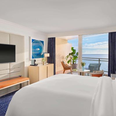 Riviera Suite Sea View