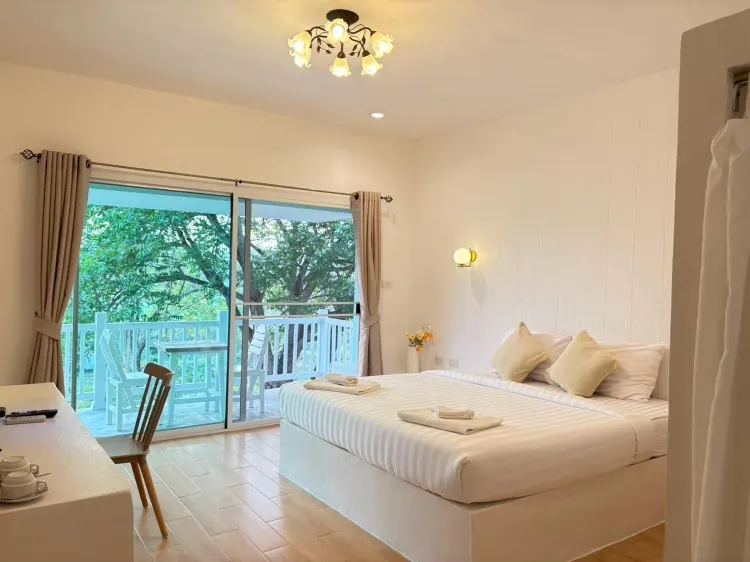 ห้องดีลักซ์ พร้อมวิวสวน