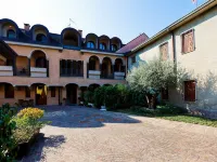 Prestigious 70sqm near Milan/Rho fiera/Airport Hotels in Ligni