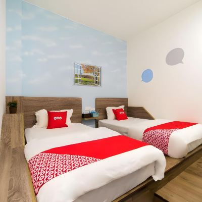 Deluxe Double Room Kupon Winggarden Murals House