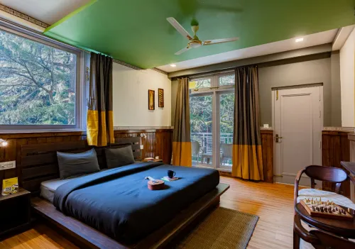 The Hosteller Jibhi