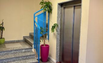 Blu Hotel - Housity
