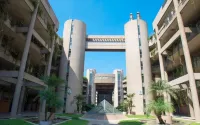 Chalet in Siwar, 3 Min from le Royal Hotel, Rimal Hotels in 
