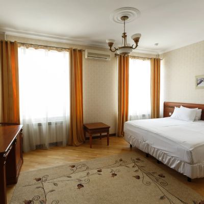 Junior Suite Europa Promo Code