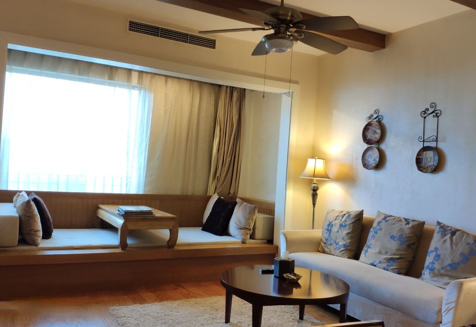 智利风情豪华套房