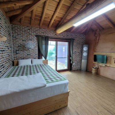 Double Room-4 (Mongdol Beach) Goheung Stocking Pension Promo Code