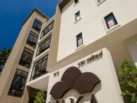 Naka Residence