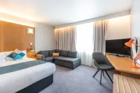 홀리데이 인 본머스 바이 IHG