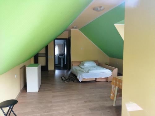 一室公寓带阳台