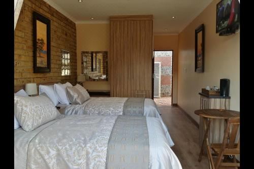 带浴室的双床房