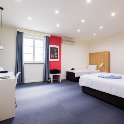 Triple Room Stay Hotel Évora Centro Promo Code