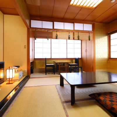 Spacious Toilet [Japanese Room] [Non-Smoking] 御宿　高砂 クーポン