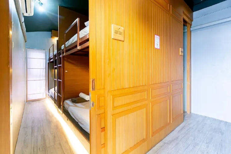 Single Bed in Mixed Dormitory Room (Ground Floor)