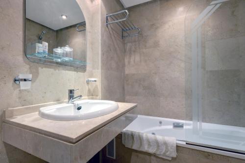 高级两卧室公寓