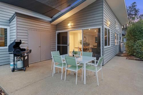 Aqua21 @ Cape Villas DunsboroughTwo-Bedroom House