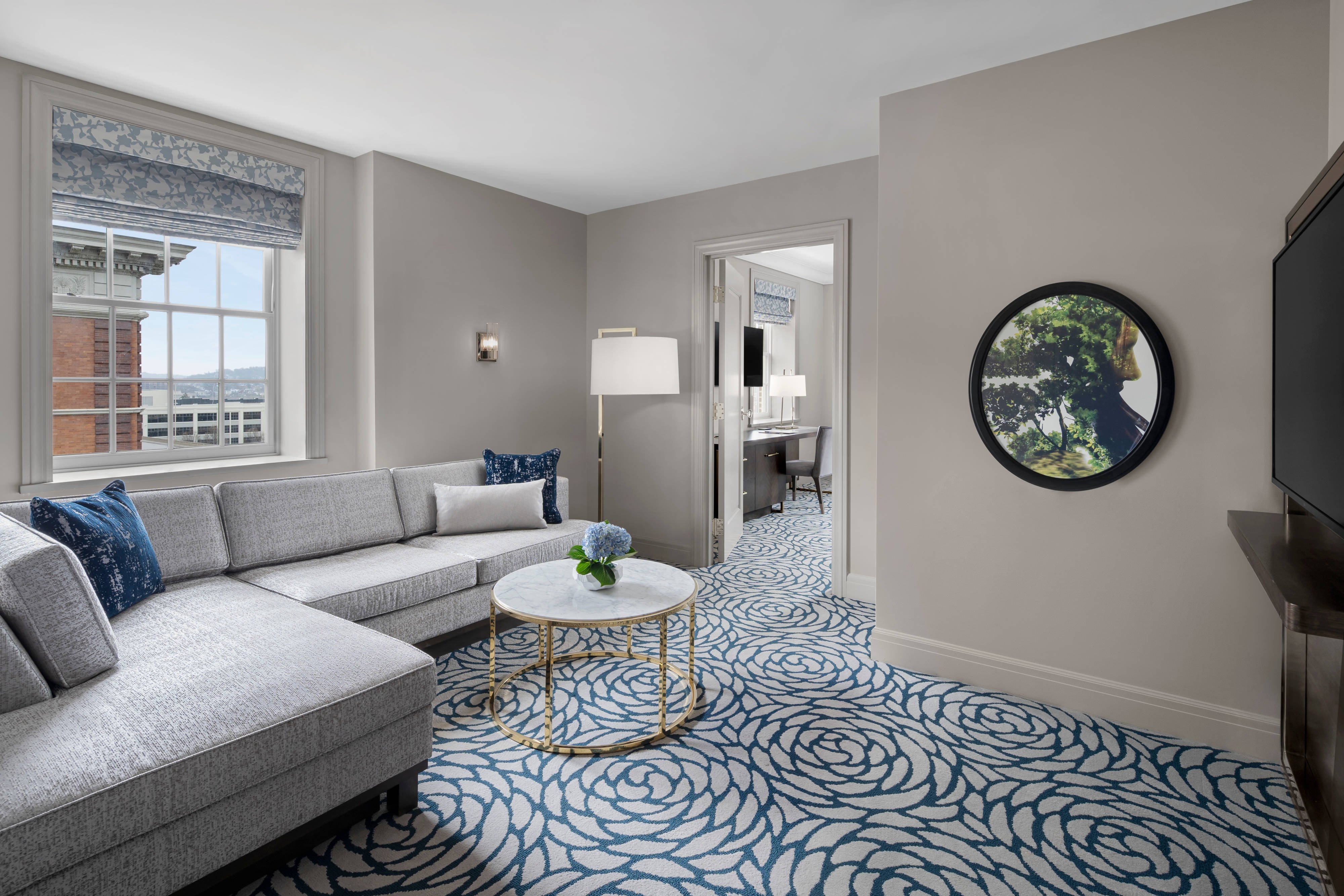 行政套房, 1 张特大床房