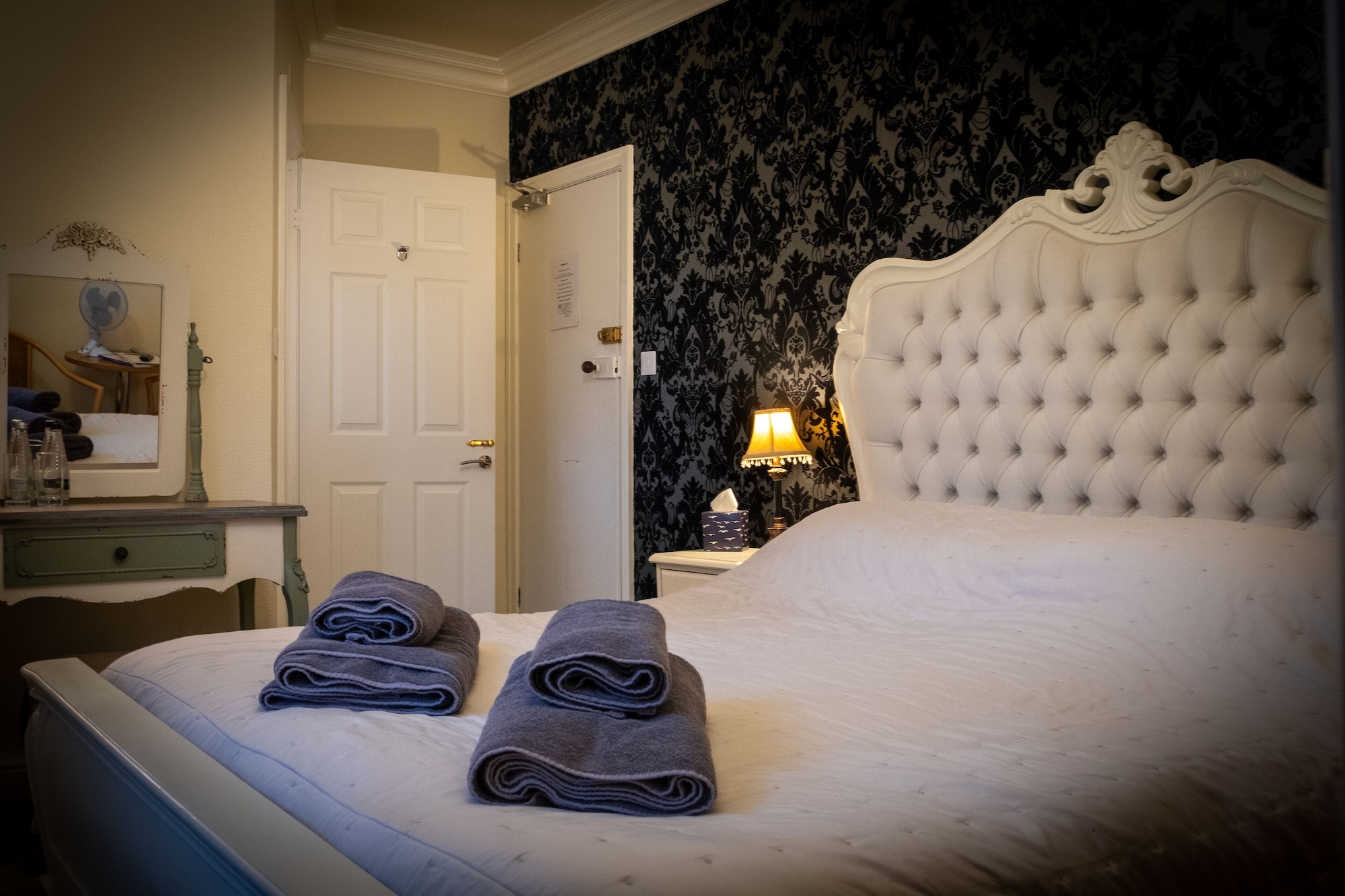 经典双人间 - 带浴缸