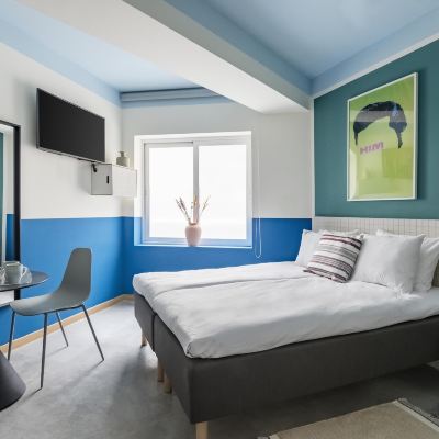 Quiet Deluxe Chueca Design Studio Bob W Chueca Promo Code