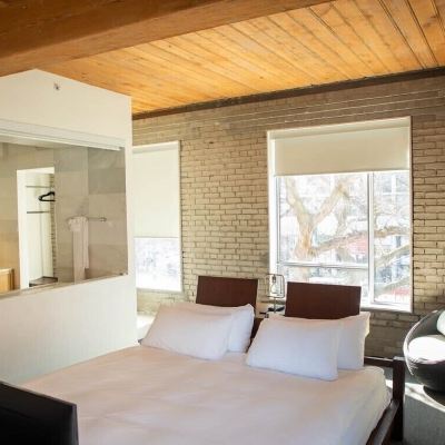 Deluxe King Room Hotel Ocho Promo Code