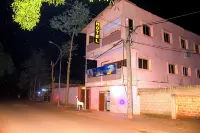 Abomey Event Hotel a 