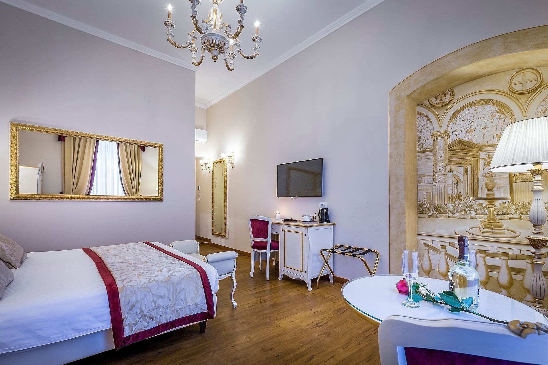 豪华双人或双床房