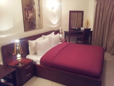 Hotel Verda Politan Ξενοδοχεία στην πόλη 