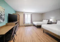 Echo Suites Extended Stay by Wyndham Springfield Airport Plz Hotel a 