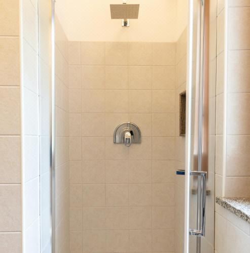 海滨经典四人房