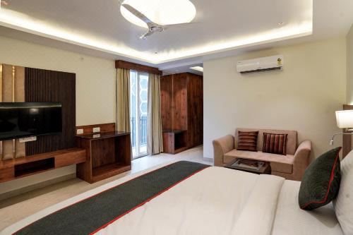 Hotel O Collection O Hotel Sg Inn Classic Triple Room