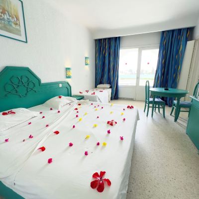 Family Room Green Golf Promo Code