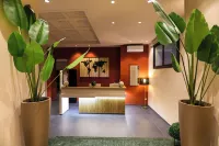 Noah Gate Hotel & Suites