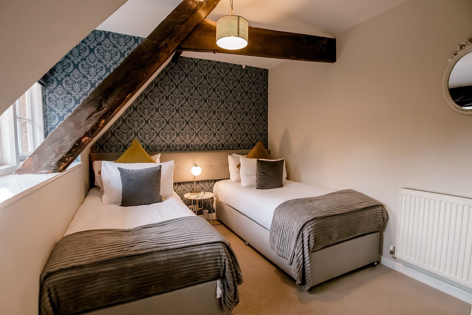 高级小屋，带衞生间（甜栗）