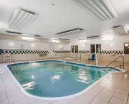 Comfort Suites Independence - Kansas City