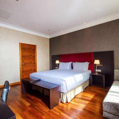 Standard Room 2Adults+1Children NH Poznań Promo Code