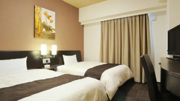 ホテルルートイン徳山駅前 外観