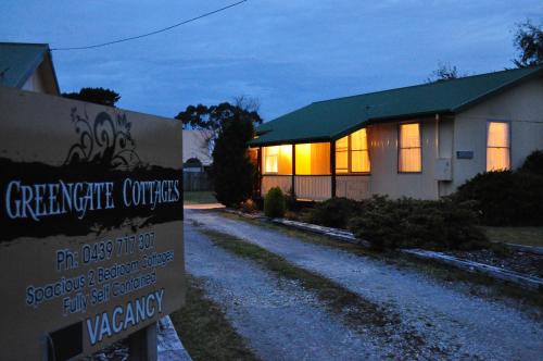 两卧室小屋（Sarah）