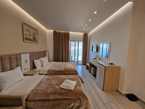 带阳台的四人房