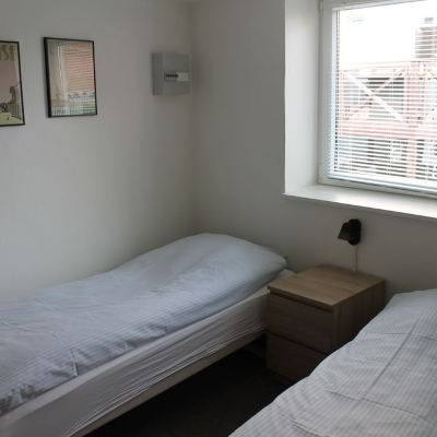 Deluxe Apartment, 1 Bedroom, Private Bathroom (2-4)