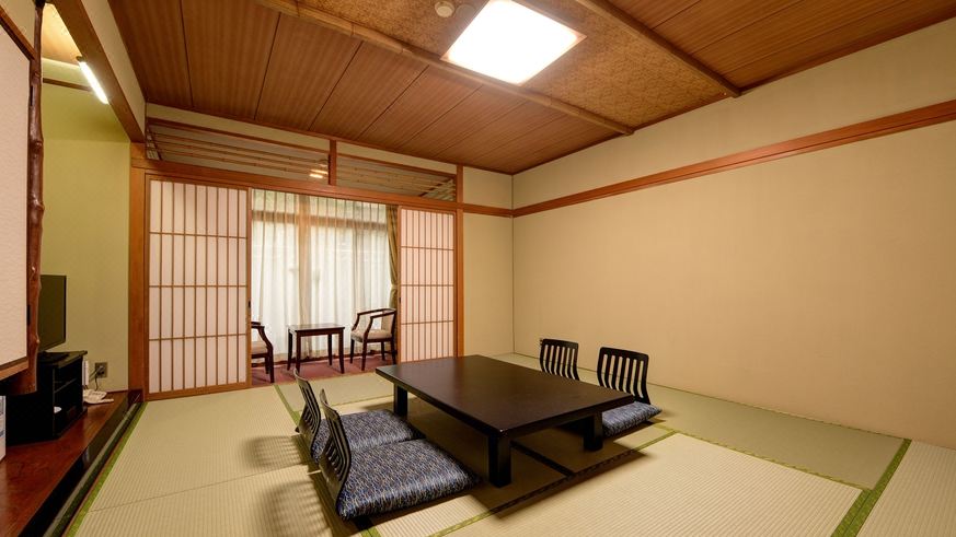 日式高級房