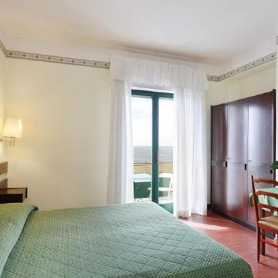 Standard Double Room Hotel Piccadilly Promo Code