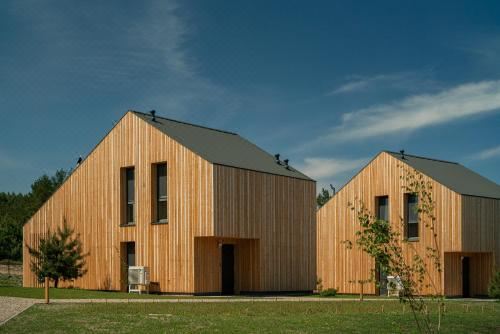 两卧室联排别墅